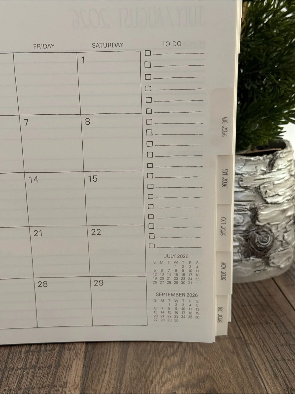 ✨Brand NEW w/Tags Rae Dunn TWENTY TWENTY-SEVEN. 17 Month Spiral Planner ✨